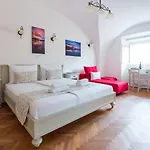 Barbo Palace And Apartamento Liubliana