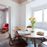 Barbo Palace And Apartamento