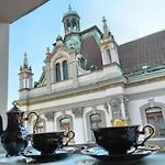 Barbo Palace And Apartamento