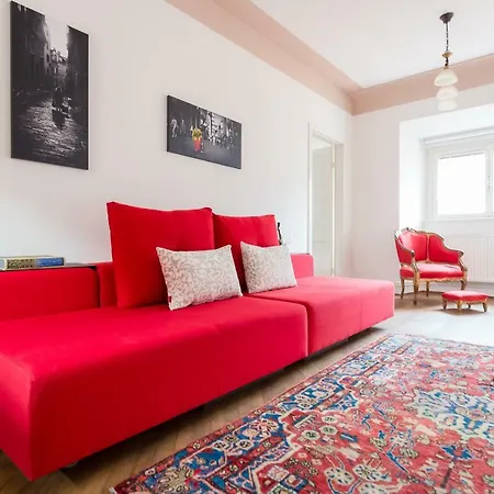 Barbo Palace And Apartment *