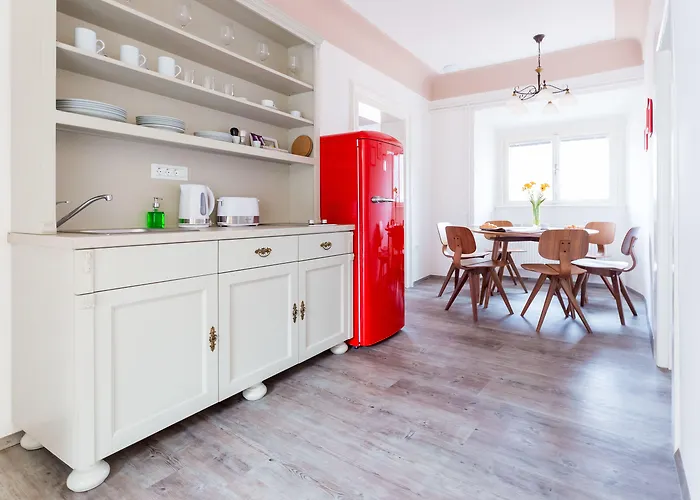 아파트 Barbo Palace And *