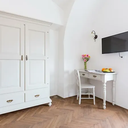 Apartment Barbo Palace And