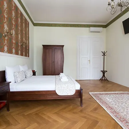 Barbo Palace And Apartment *